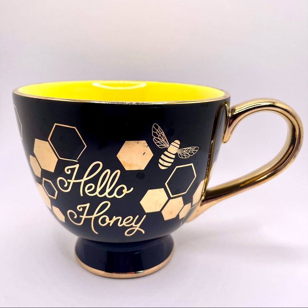 Paper Source “Hello Honey” Footed Mug With Bee